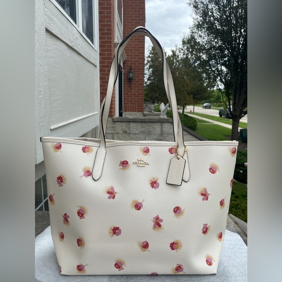 ‼️last one‼️NWT！COACH CITY TOTE WITH POP FLORAL PRINT（COACH C6431）fast shipping
